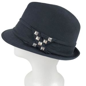August de Lorenzo black cotton hat with silver detail